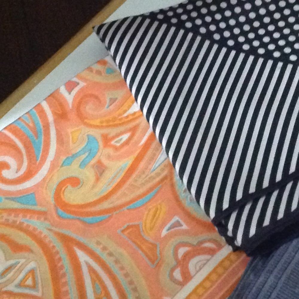 Assorted Scarves - Picture 3 of 6